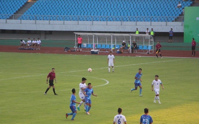 冲乙关键战,成为本土血统VS雇佣兵之争?