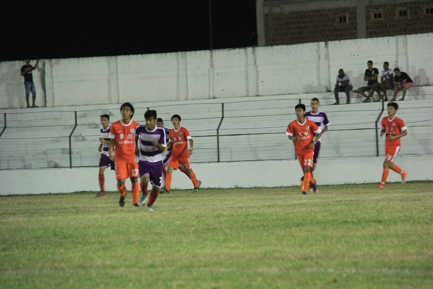 鲁能青训-战报丨巴西卡比那杯开赛,U16队一胜