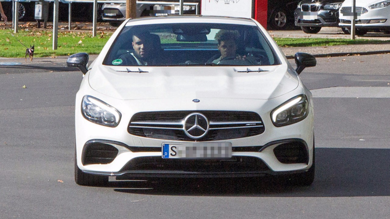 因超速被吊销驾照,塔蹭车回家 - 勒沃库森|若纳