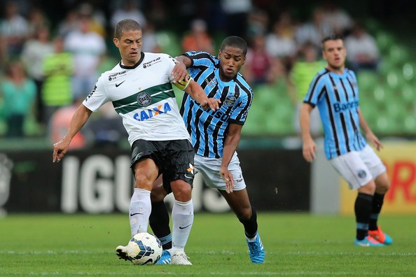 足彩前瞻:周日巴甲6场 - 米内罗竞技|格雷米奥|弗