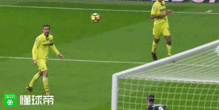 争议,西班牙媒体《马卡报》发文指出,在比赛中,裁判少判给了皇马两个