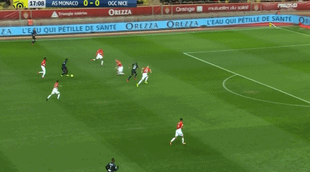 巴洛特利vs摩纳哥gif:巴神梅开二度,进球数直追内马尔