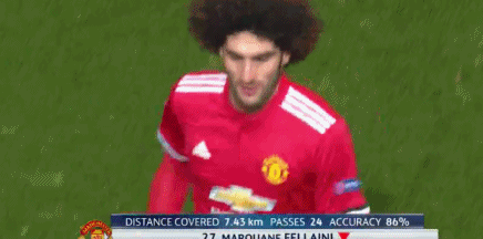    换人调整,费莱尼被换下博格巴