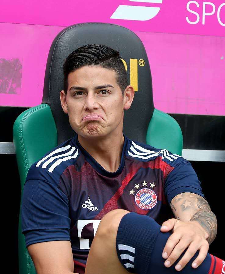 古力特和里杰卡尔德,荷兰三剑客是这三位荷兰人在ac米兰效力时的并称