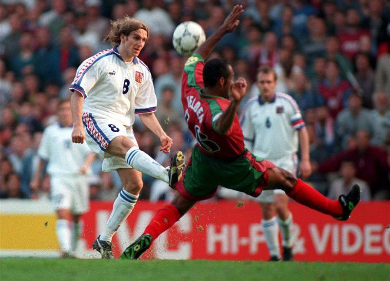 在:1996欧洲杯捷克黄金一代 - 捷克|内德维德|波