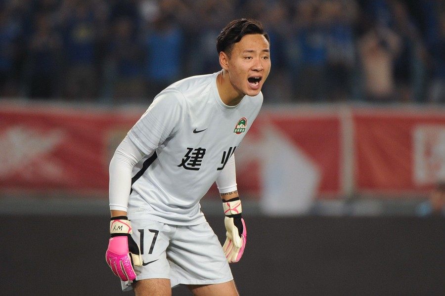 吴龑:天气不适应对球队影响大