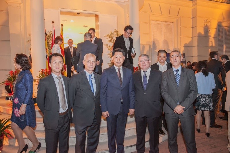 牙人俱乐部高层出席中国驻巴塞罗那总领事馆国