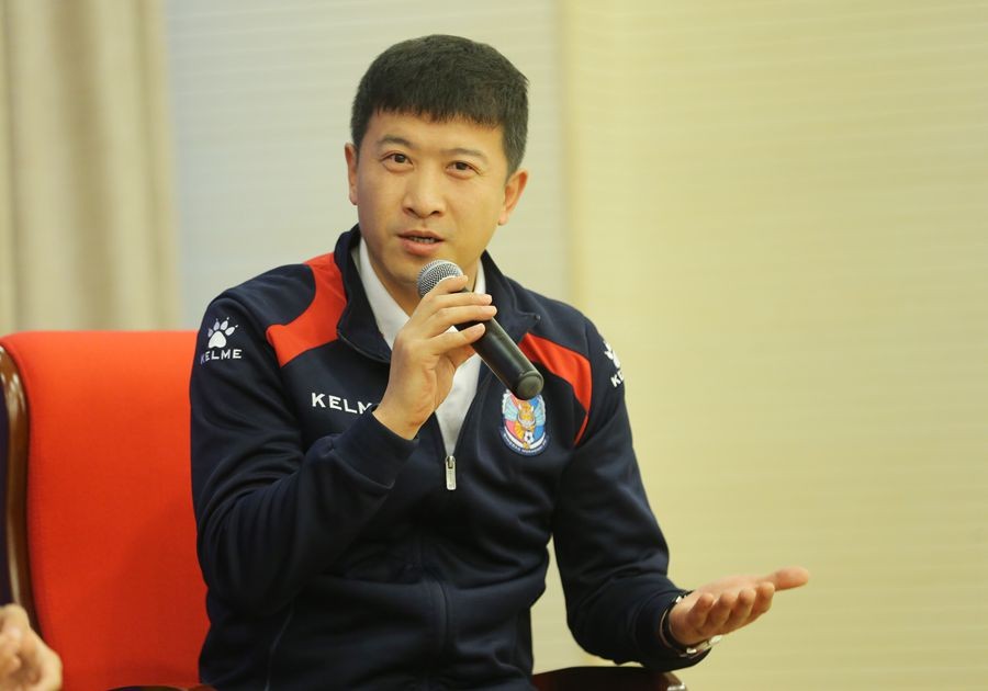 青岛黄海投资人谈青训:前面有座山,我们必须翻越过去.