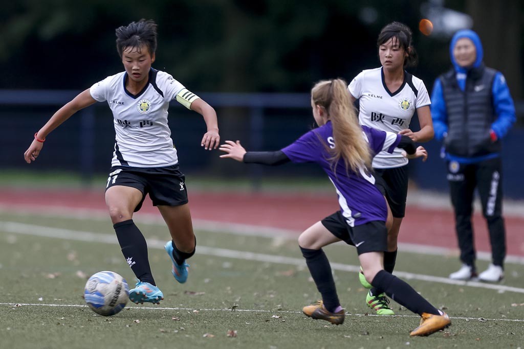 足球外交丨沙尔克04足球俱乐部邀请陕西U14女