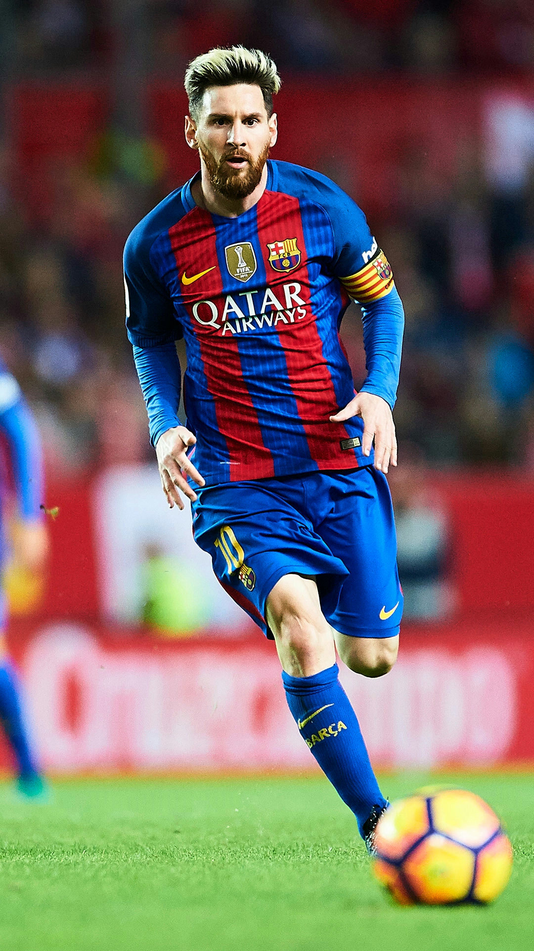 巴萨2-0客胜凯尔特人提前锁定小组第一,梅西梅开二度