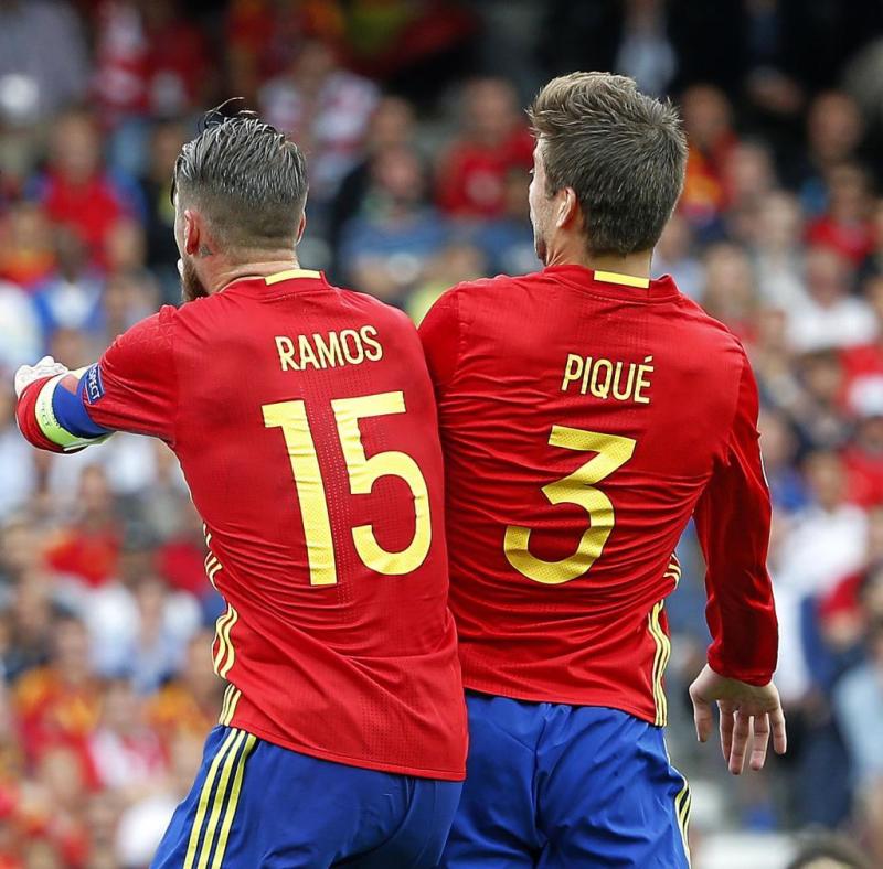 皮克:和拉莫斯关系很好;希望沙佩科恩斯像曼联一样振作起来 — 足球第