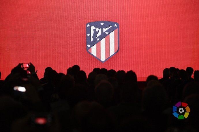 官方:马德里竞技发布最新队徽