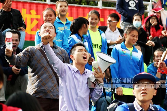 中国·东盟足球邀请赛结束 越南球队夺冠