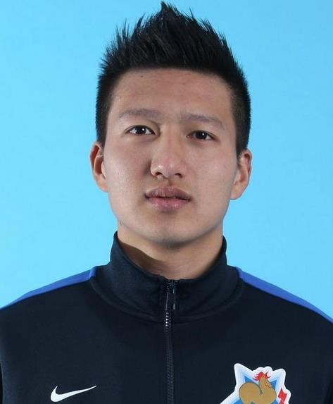 这个上海球员分别代表三支上海球队征战三个级