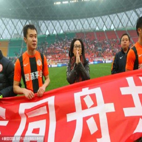 巾帼不让须眉:盘点中国职业足球那些著名的女老板