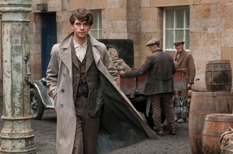 (本·威士肖在2012年的电影《云图》中很好地扮演了弗罗比舍这个角色)