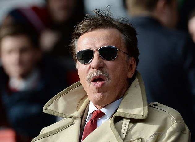 有没有人觉得,这小克伦克比他爹还显老[捂嘴][捂嘴][谄媚]