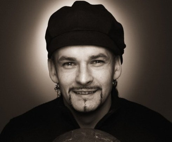 图集:永恒的忧郁王子,祝巴乔生日快乐!