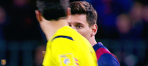 拉莫斯:我没有碰到梅西;鼓掌的对象是皮克