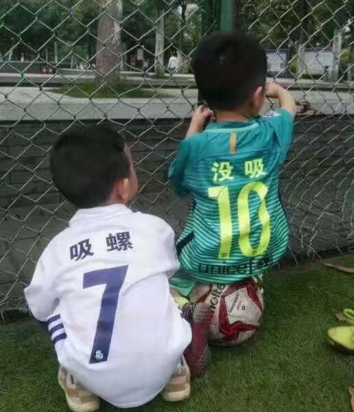 怎样评价梅西? 国外皇马球迷也出现意见分歧了