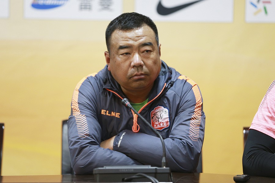 新疆主帅:对阵容大会很艰苦 — 新疆雪豹纳欢|保定容大|李军|赵昌宏