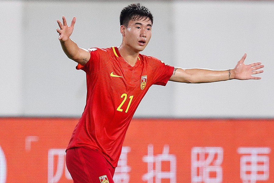 左右开弓,邓涵文表现闪耀全场