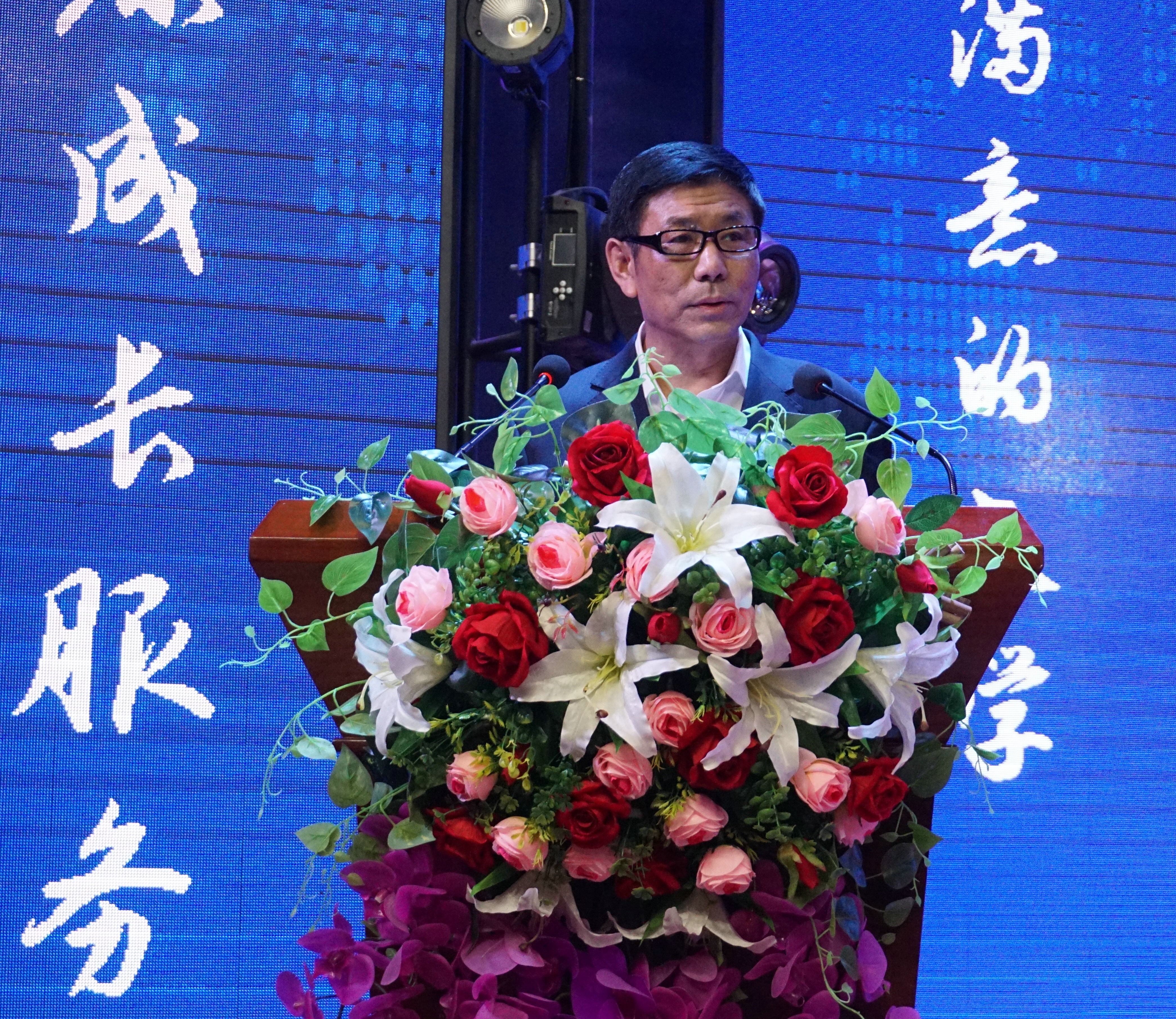 亚泰足球俱乐部牵手光华学院,合作共建运动员