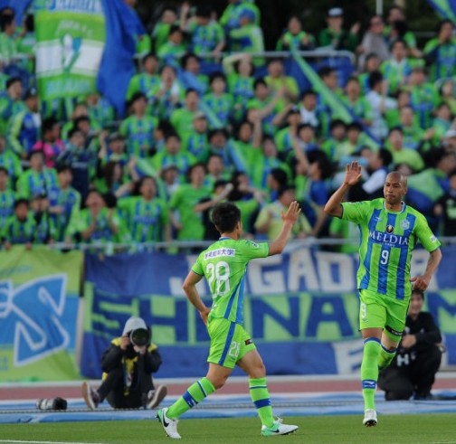 日本联赛:总会有支球队让我欢喜让我忧 - 鹿岛