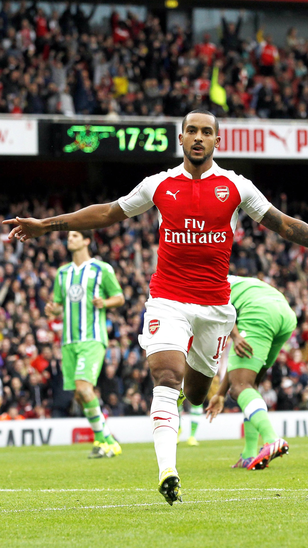 我们中国见!阿森纳前场攻击手沃尔科特上赛季精彩集锦