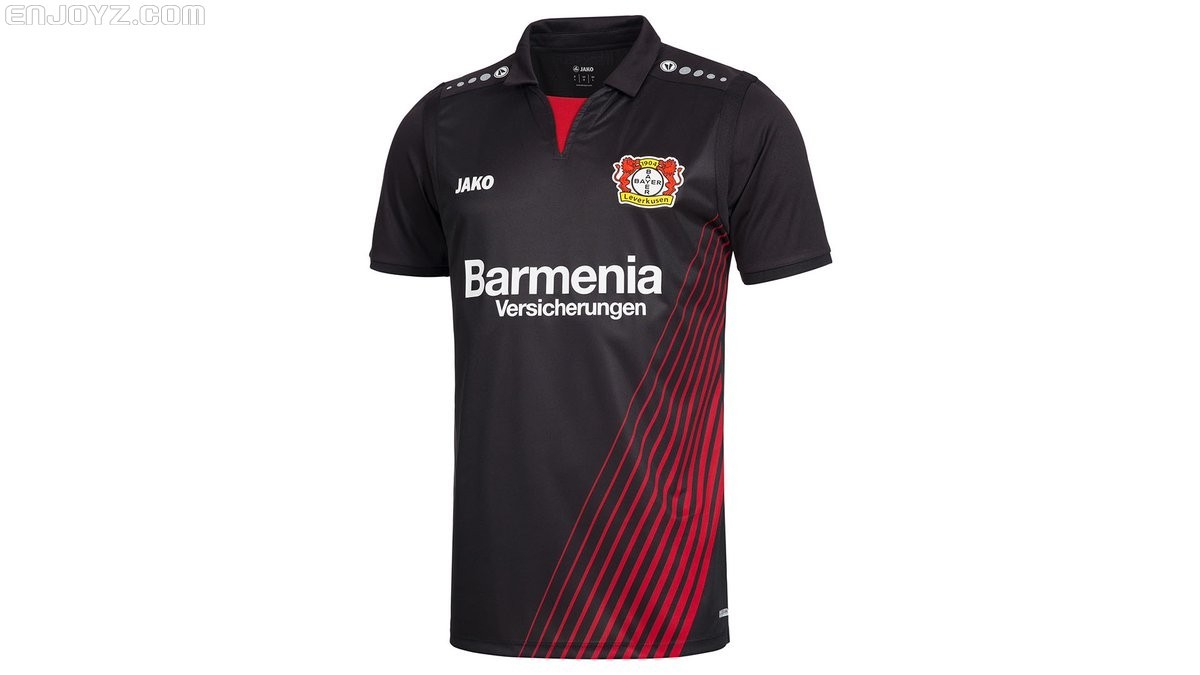 勒沃库森发布2017-18赛季主场球衣