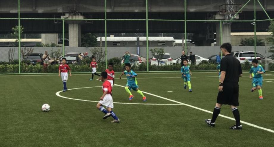 第34届北京晚报 中赫国安 百队杯足球赛开赛