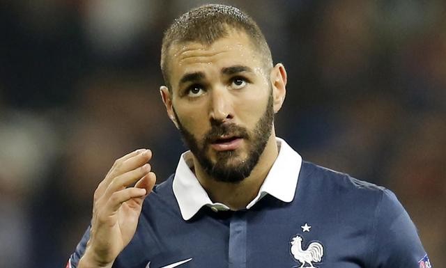 法国前锋本泽马终于自由啦!他还能再次入选法国国家队吗?