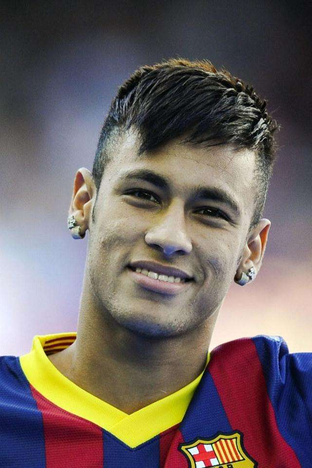 美国行前,内马尔曾和球迷争吵