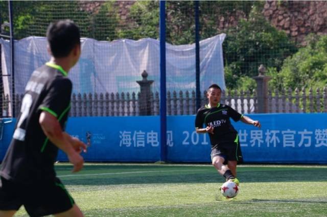 盘点奇葩队名,葫芦兄弟气势如虹,老司机重走青