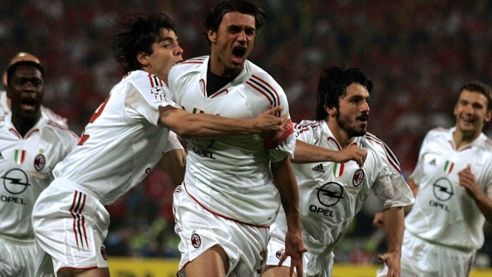 2004-2005赛季欧冠决赛巡礼-伊斯坦布尔的名