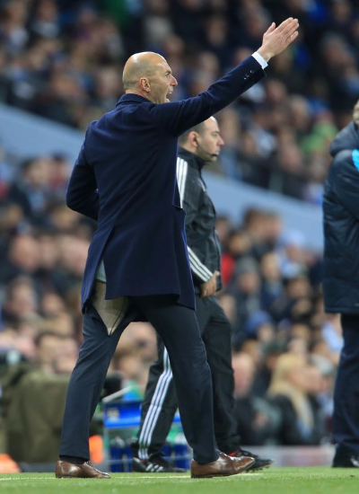 齐祖邂逅前任握手寒暄满面笑容,老爵爷囧叔都