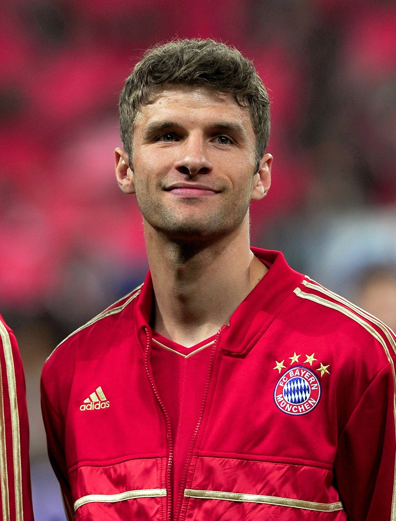 基米希:穆勒能为边路创造空间