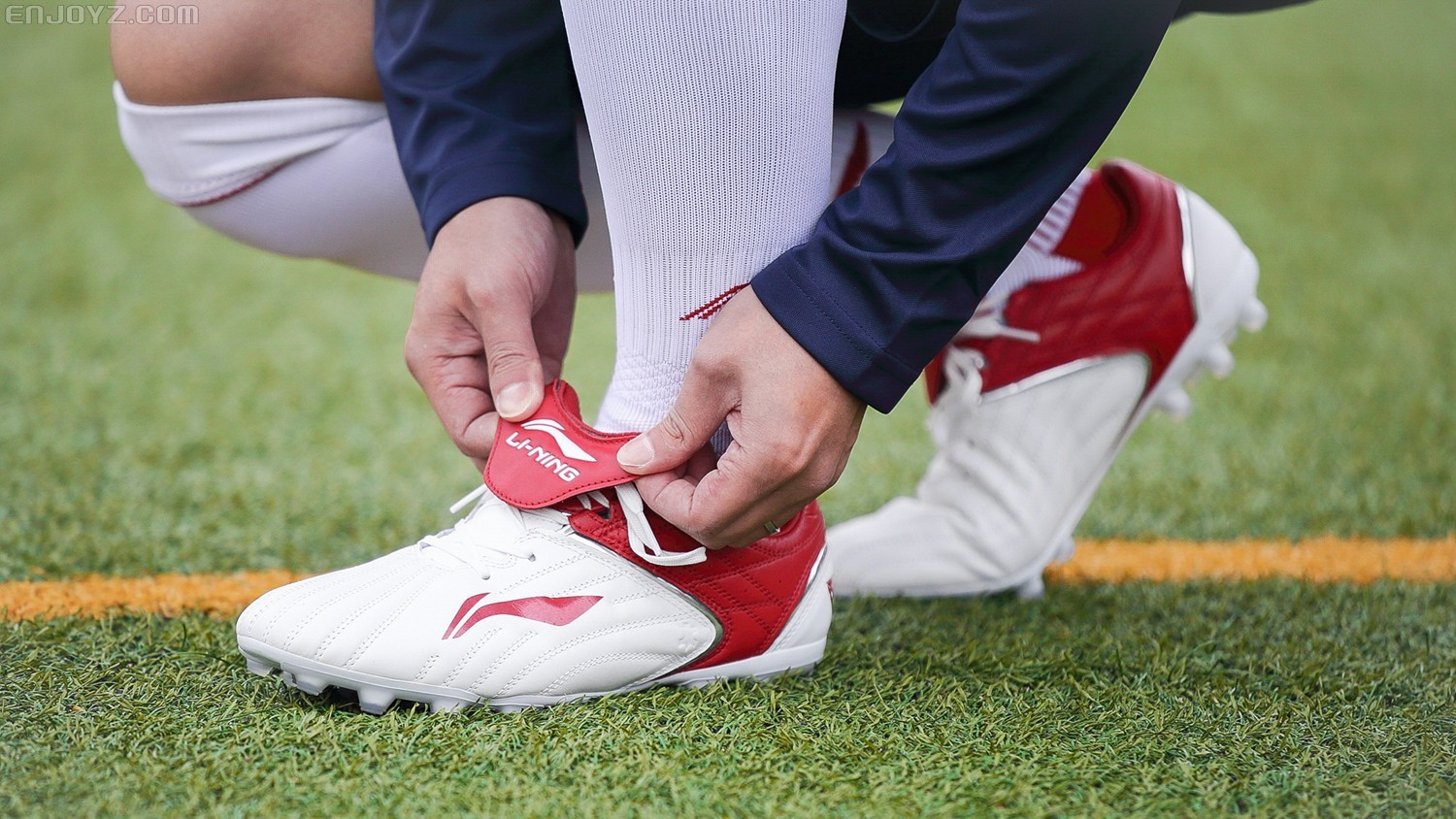 依旧给力!李宁铁系列AG袋鼠皮足球鞋实战评测