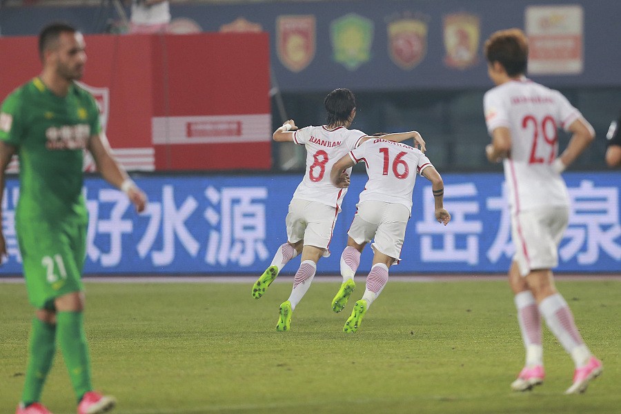 七冠王、换帅、罚单、U23…十大关键词盘点2