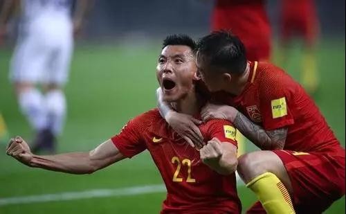 青岛·足球城|浮浮沉沉与热爱足球的我们