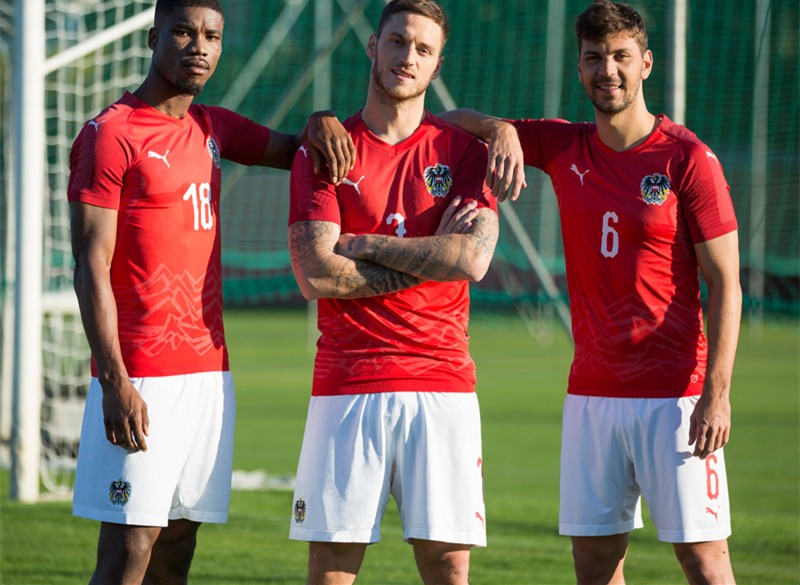 雪山风情!奥地利国家队2018主场球衣发布!