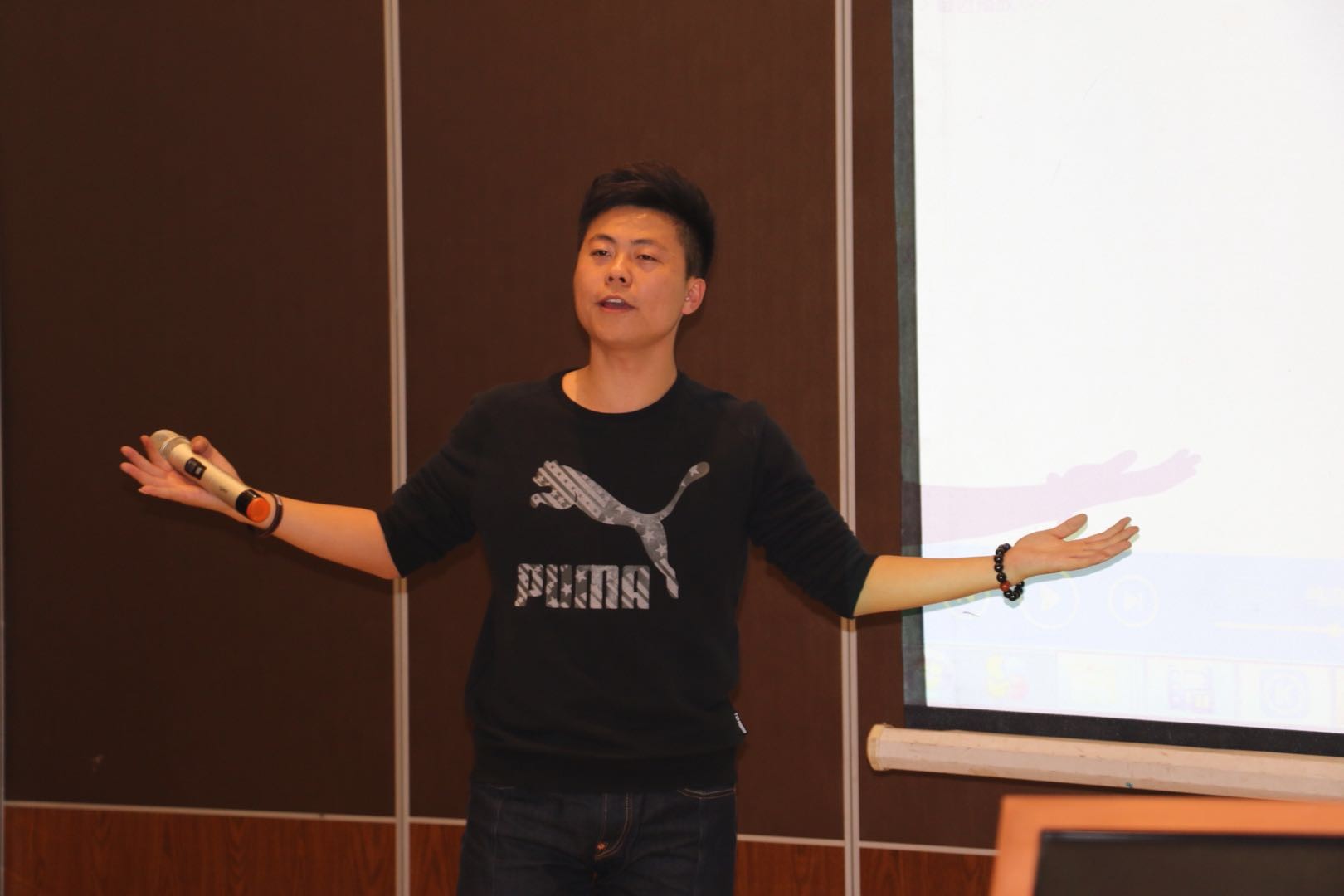 亚泰第12人|与亚泰同在,雪焰也有一颗不可低估