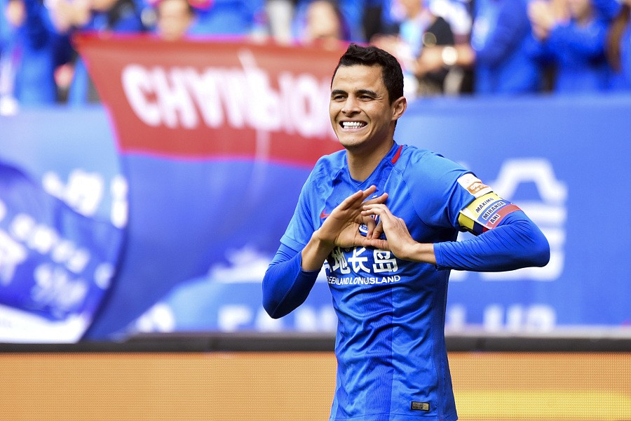 波耶特专访:特维斯加盟时被告知将赢得中超,他总是全情投入