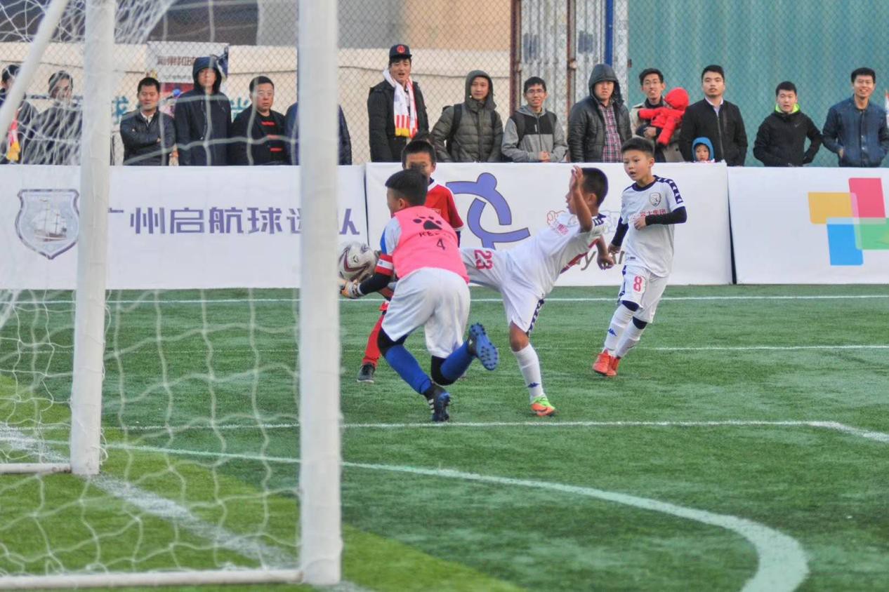 足球青训的春天来了?中国足球小将巡回赛杭州