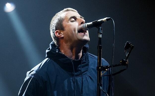 前绿洲乐队主唱:穆帅是个怨妇