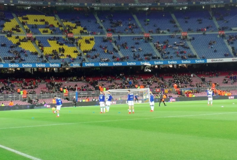 PP体育现场手记:诺坎普圣诞氛围浓郁 国家德比