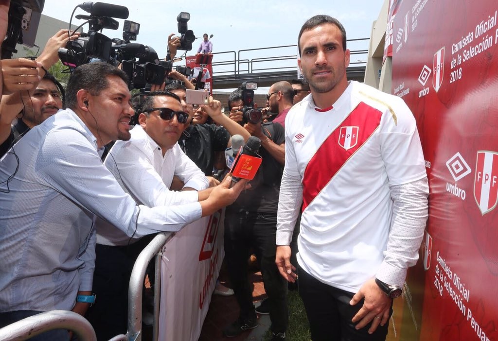 不变的传统,umbro发布秘鲁国家队2018年主场