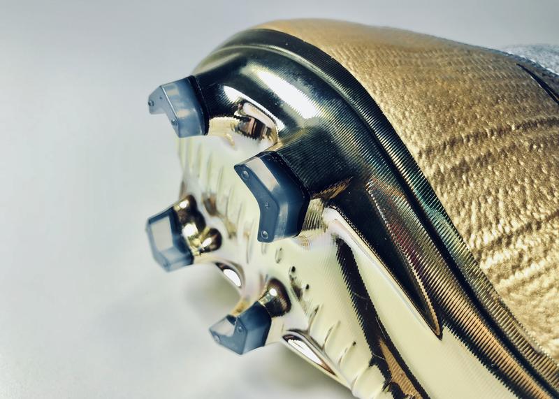 原创摄影:中国公开发售最贵的足球鞋(附彩蛋)