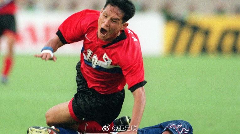 1996年亚特兰大奥运会,崔龙洙随韩国队出征。