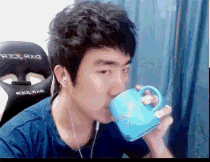 一入拜仁深似海,谁能想到j罗现在都能做成表情包了?